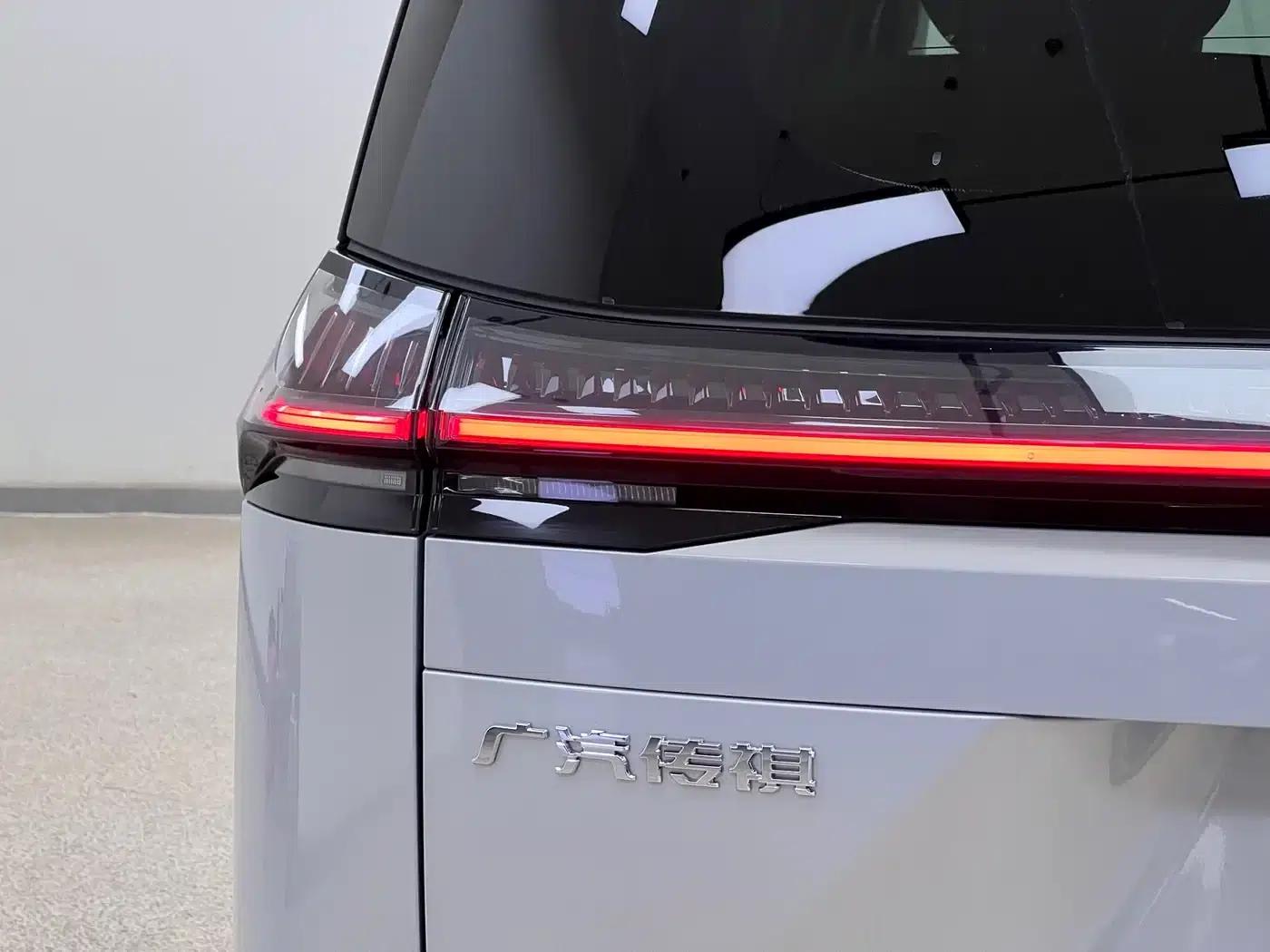 Trumpchi E8 PHEV 2024 Model 150km MAX+ — миниатюра 11