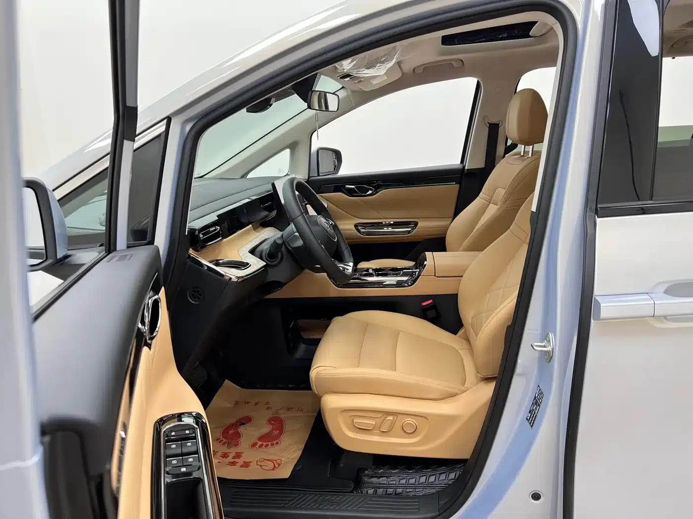 Trumpchi E8 PHEV 2024 Model 150km MAX+ — миниатюра 14
