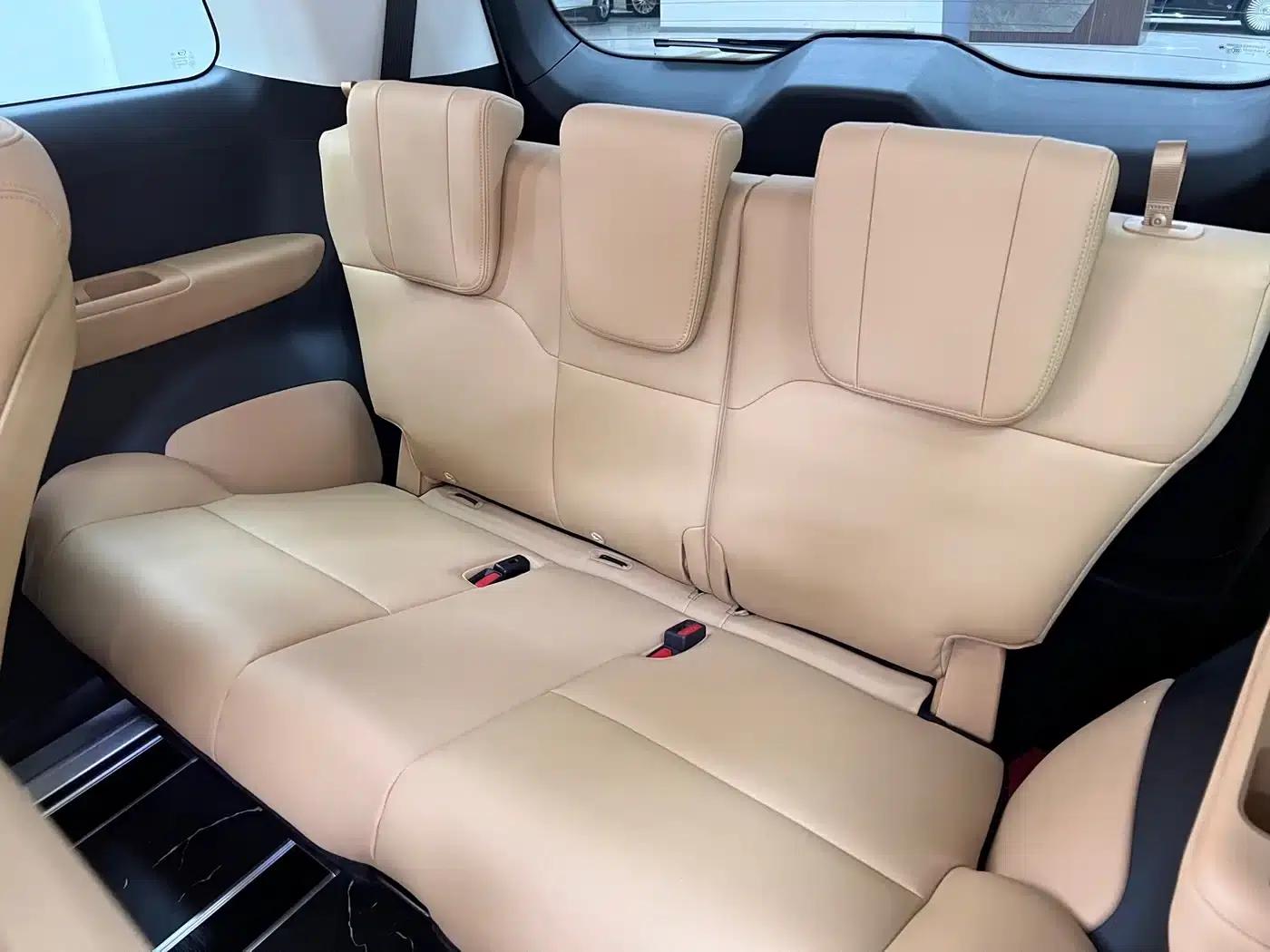 Trumpchi E8 PHEV 2024 Model 150km MAX+ — миниатюра 19