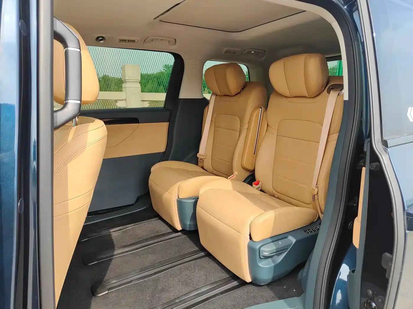 Trumpchi E8 PHEV 2024 Model 150km MAX+ — миниатюра 9