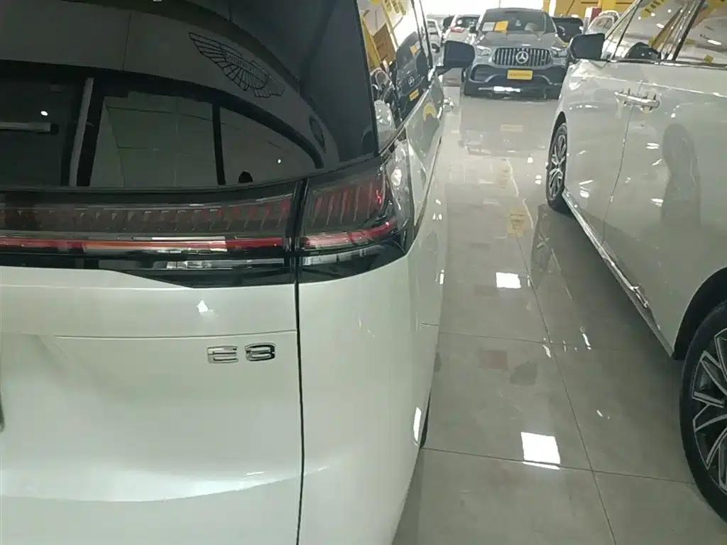 Trumpchi E8 PHEV 2024 Model 150km MAX — миниатюра 8