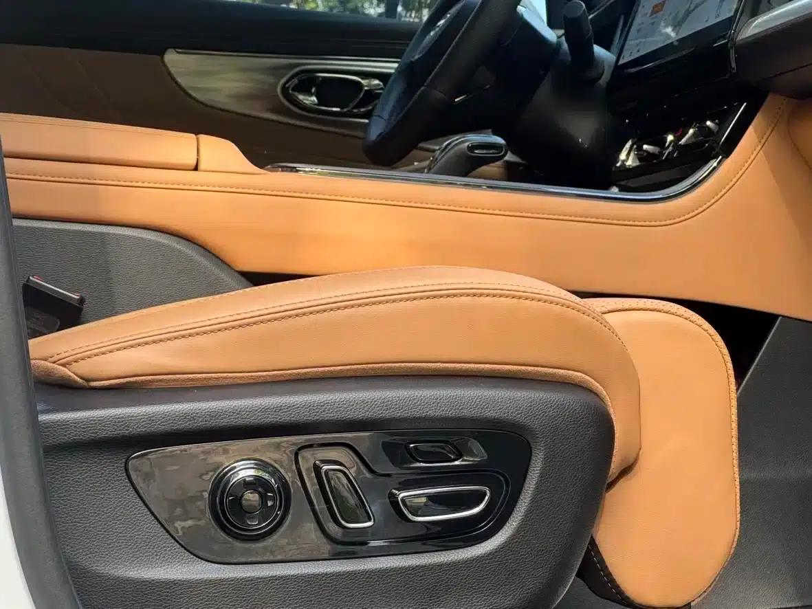 Trumpchi ES9 2024 PHEV 143km Traveler Max — миниатюра 18