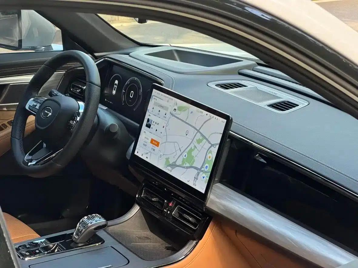 Trumpchi ES9 2024 PHEV 143km Traveler Max — миниатюра 19