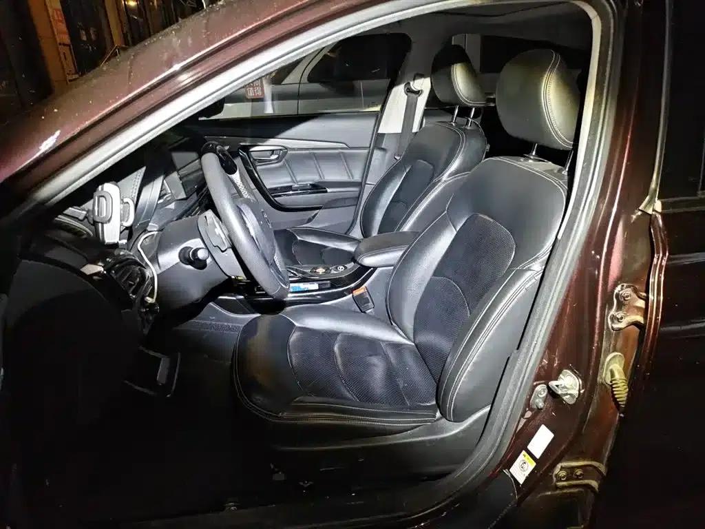 Trumpchi GA6 2016 235T DCT Luxury Edition — миниатюра 8