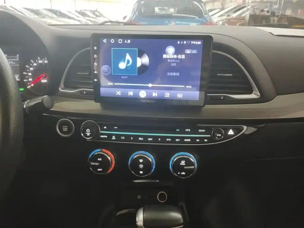 Trumpchi GA6 2016 235T DCT Elite Edition — миниатюра 13