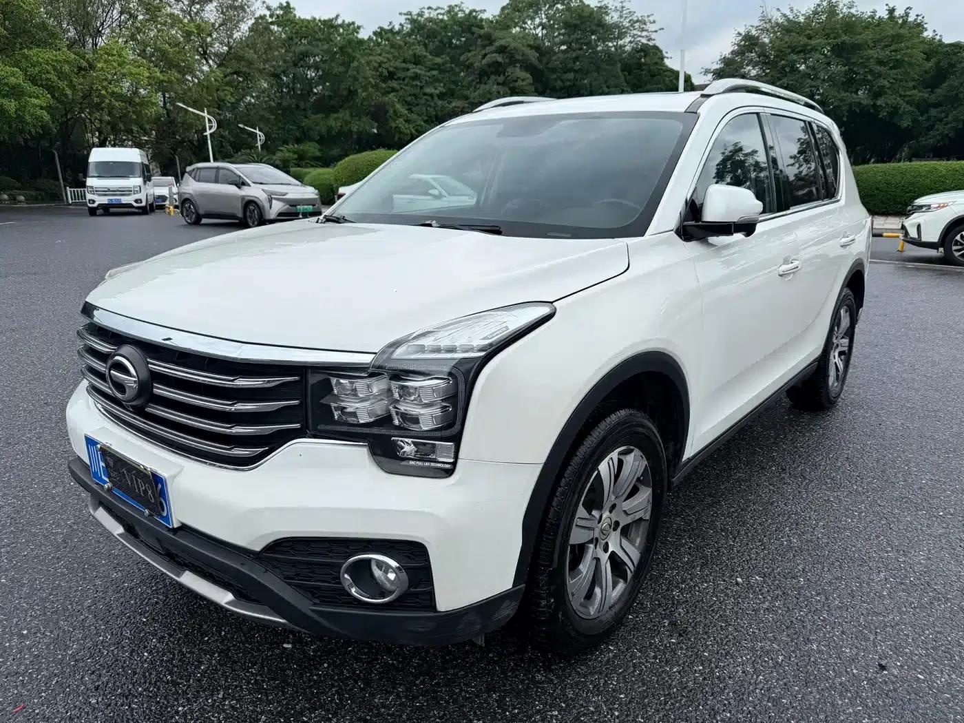 Trumpchi GS7 2017 320T 2WD Luxury Intelligent Connectivity Edition — миниатюра 1