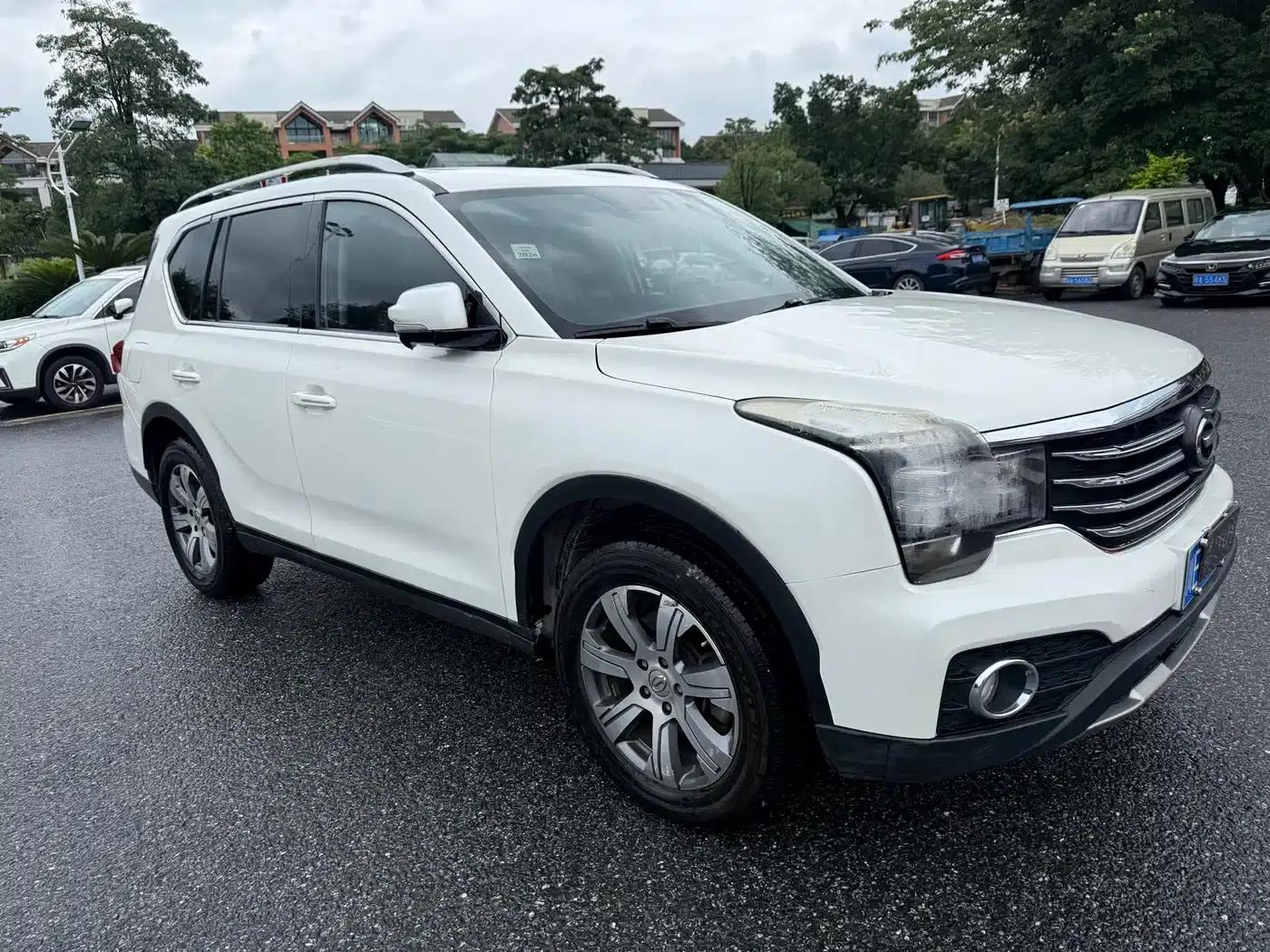 Trumpchi GS7 2017 320T 2WD Luxury Intelligent Connectivity Edition — миниатюра 3
