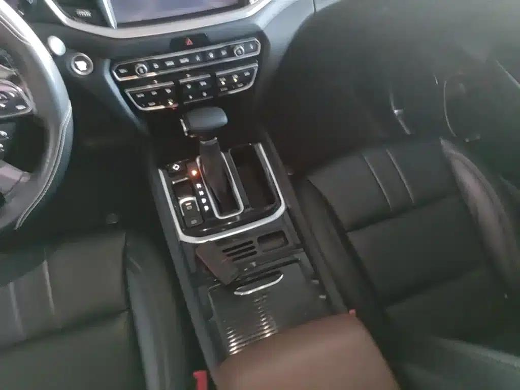 Trumpchi GS7 2017 280T 2WD Luxury Edition — миниатюра 14