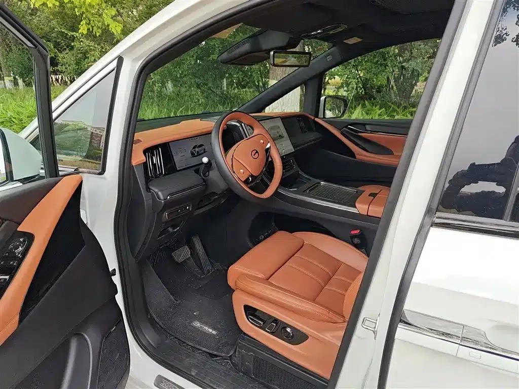 Trumpchi Aspiration M8 2025 Qiankun Series Ultra First Class — миниатюра 10