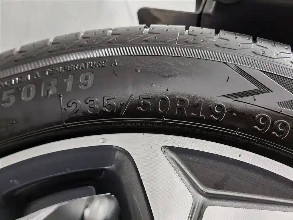 Geely Xingyue L 2024 2.0TD DCT EVO 2WD Long Wind Edition — миниатюра 24