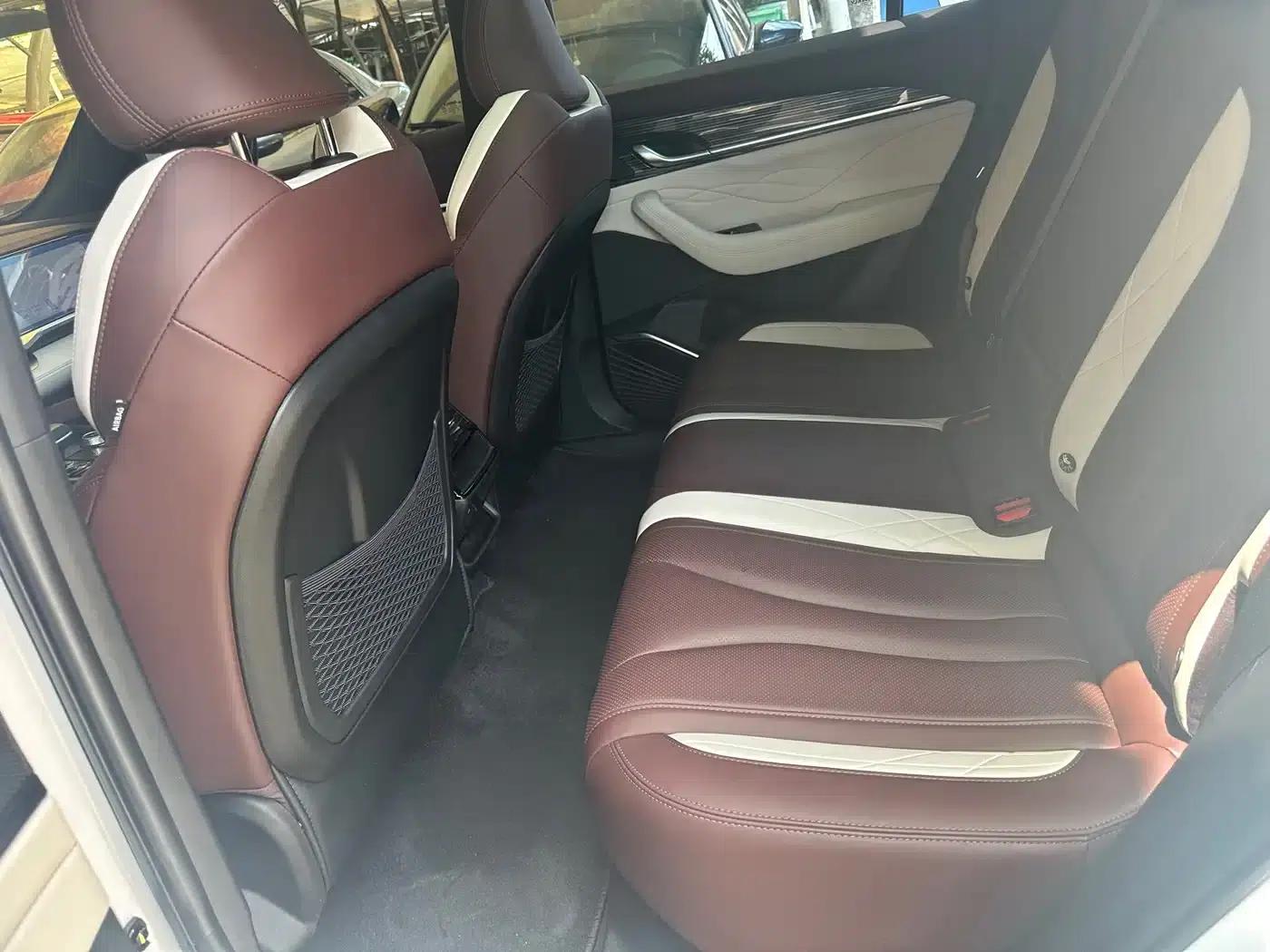 Geely Xingyue L 2021 2.0TD DCT EVO 2WD Premium Edition — миниатюра 6