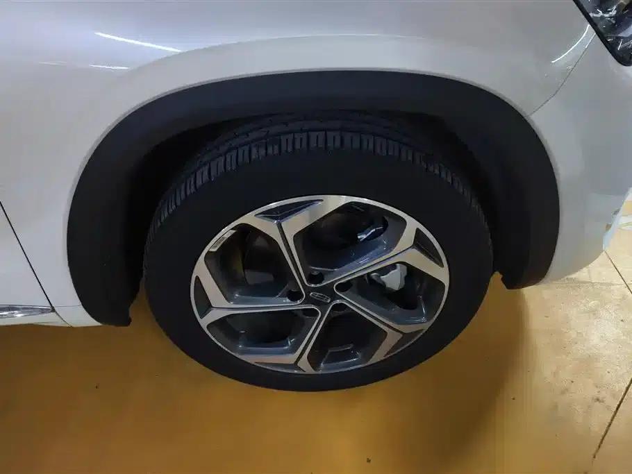 Geely Xingyue L 2024 2.0TD DCT EVO 2WD Long Wind Edition — миниатюра 6