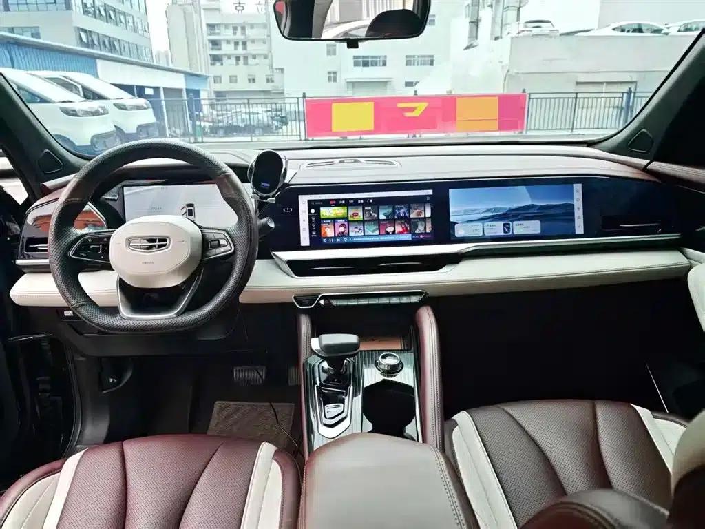 Geely Xingyue L 2023 2.0TD High-Power Automatic Two-Wheel Drive Flagship Edition — миниатюра 6