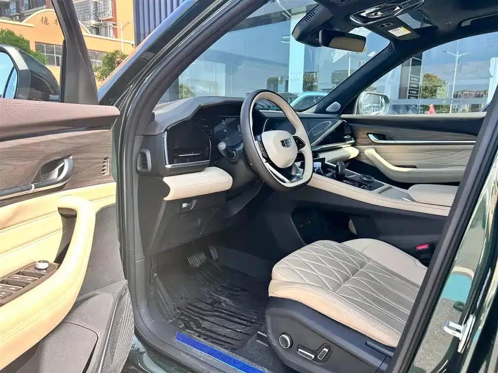 Geely Xingyue L 2025 Oriental Radiance 2.0TD Automatic 4WD Moon Gazing Edition — миниатюра 5