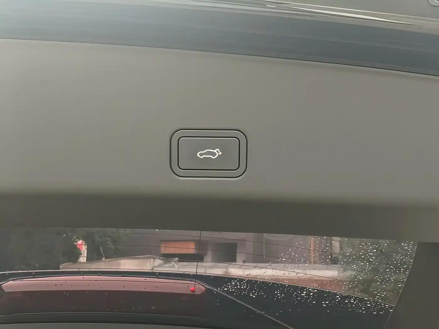 Geely Xingyue L 2024 2.0TD DCT EVO 2WD Comfort Model — миниатюра 18