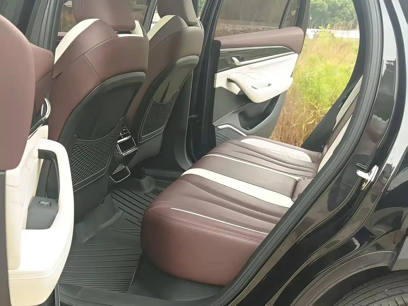 Geely Xingyue L 2024 2.0TD DCT EVO 2WD Comfort Model — миниатюра 10
