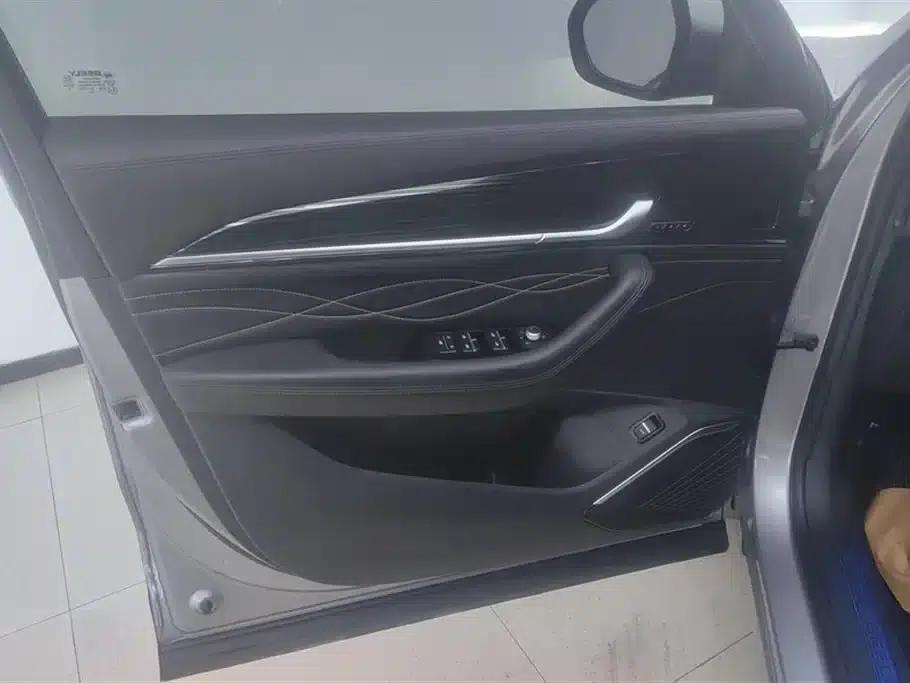 Geely Xingyue L 2024 2.0TD DCT EVO 2WD Long Wind Edition — миниатюра 7