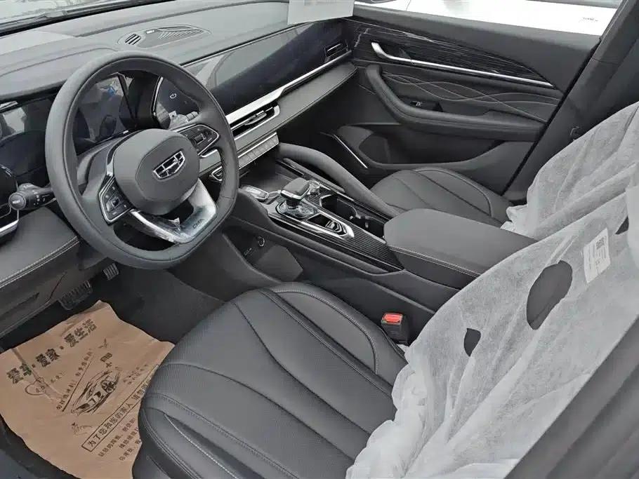 Geely Xingyue L 2024 2.0TD DCT EVO 2WD Long Wind Edition — миниатюра 12