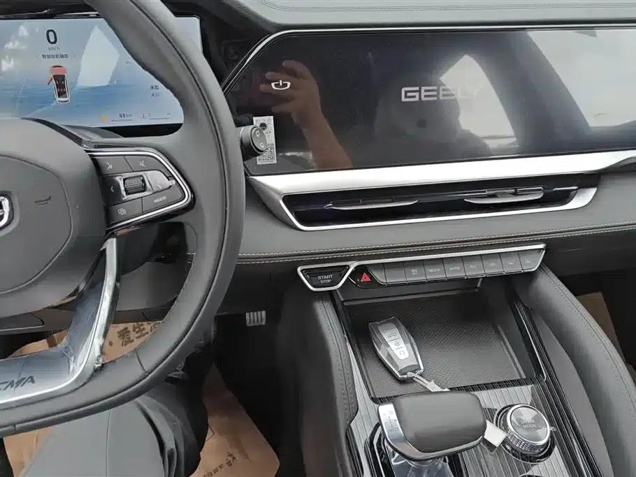 Geely Xingyue L 2024 2.0TD DCT EVO 2WD Long Wind Edition — миниатюра 13