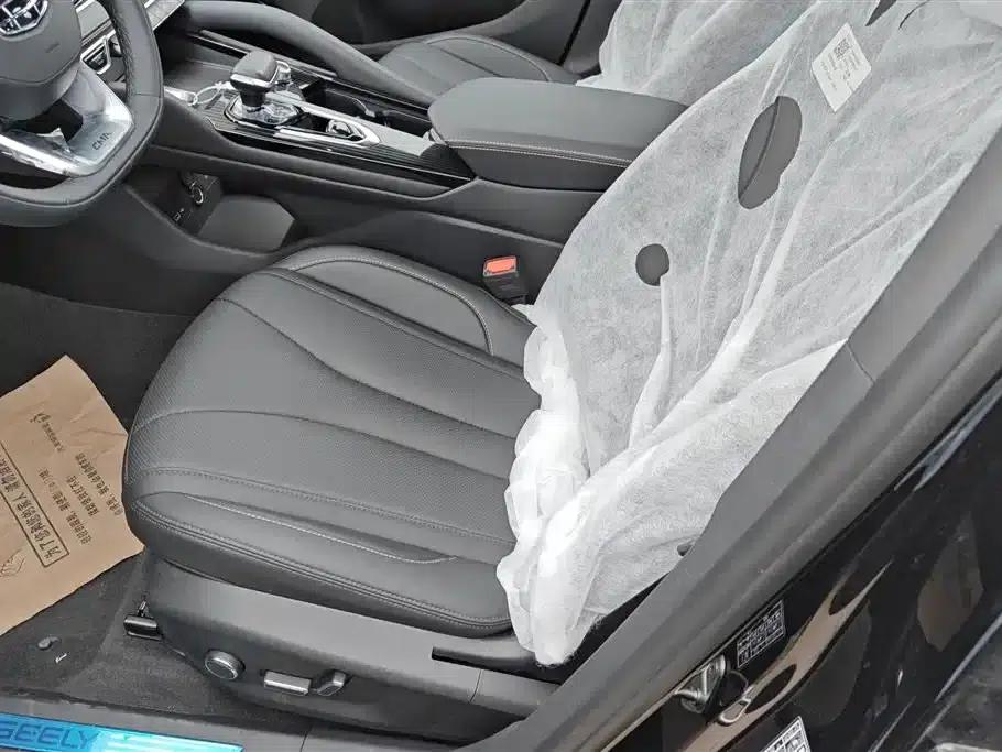 Geely Xingyue L 2024 2.0TD DCT EVO 2WD Long Wind Edition — миниатюра 9