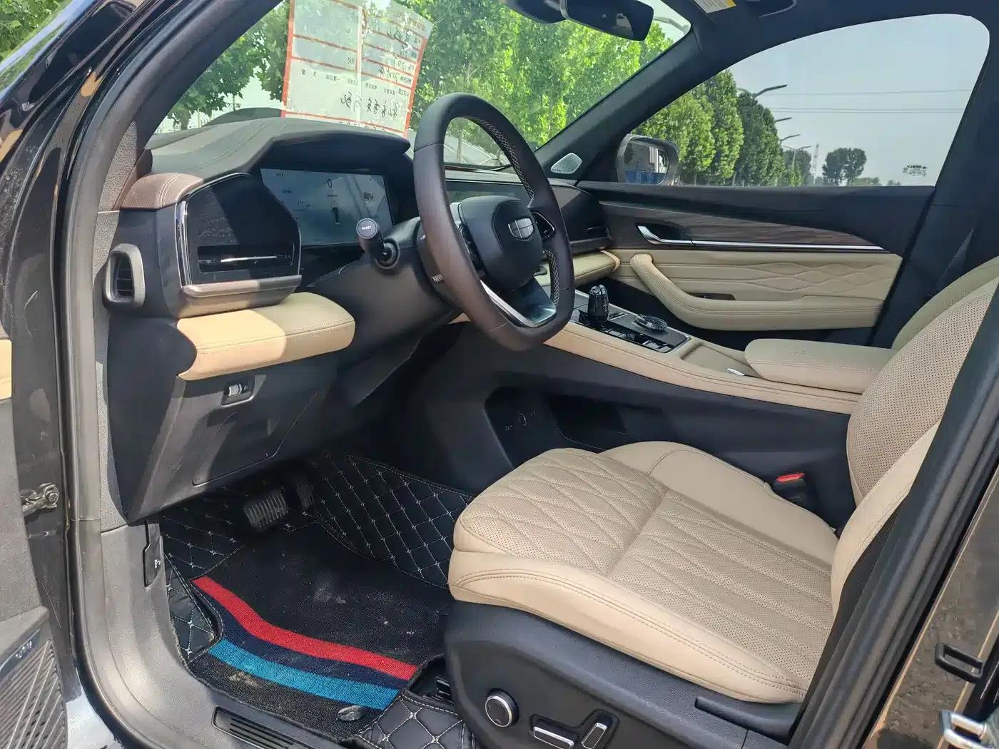 Geely Xingyue L 2025 Oriental Radiance 2.0TD Automatic Star Edition — миниатюра 4