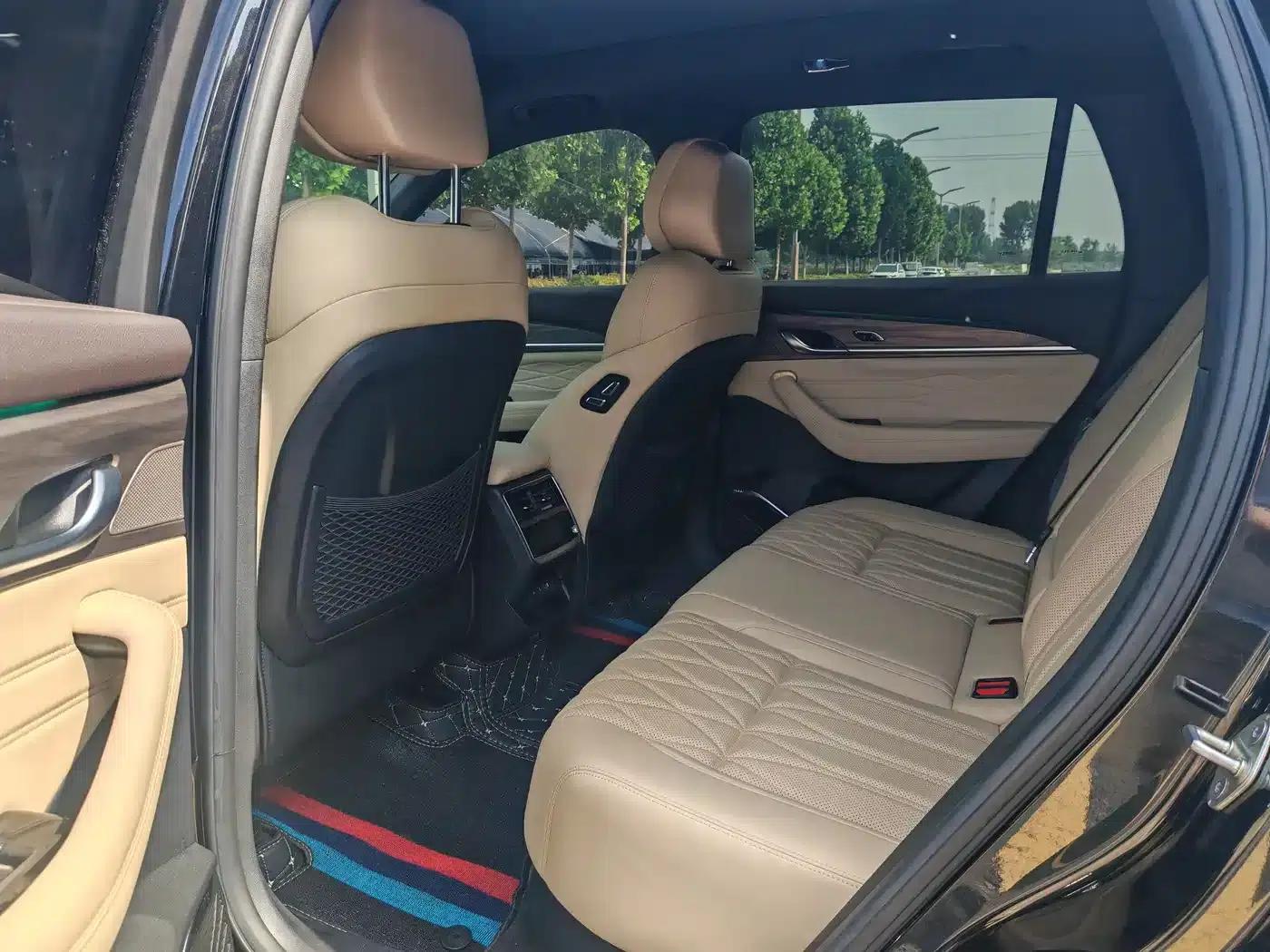 Geely Xingyue L 2025 Oriental Radiance 2.0TD Automatic Star Edition — миниатюра 5
