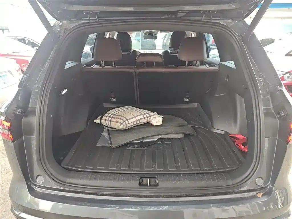 Geely Xingyue L 2024 2.0TD High-Power Automatic Two-Wheel Drive Cloud Edition — миниатюра 15