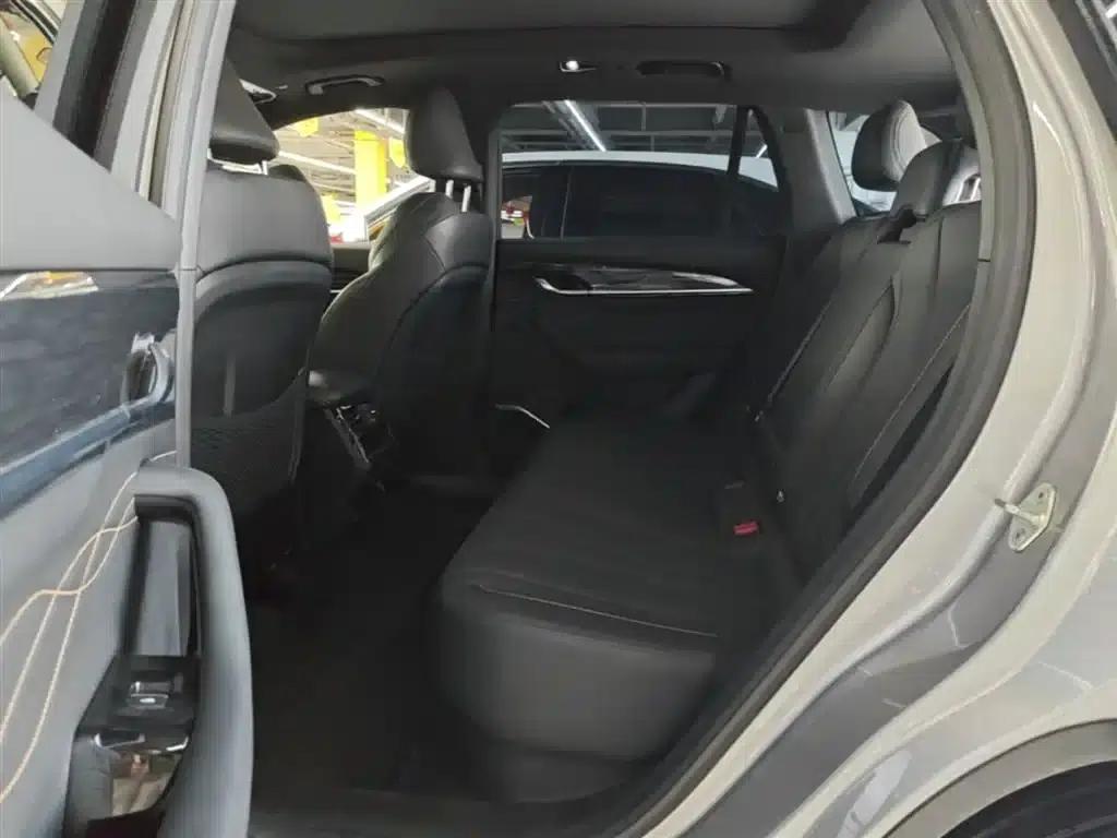 Geely Xingyue L 2024 2.0TD DCT EVO 2WD Long Wind Edition — миниатюра 17