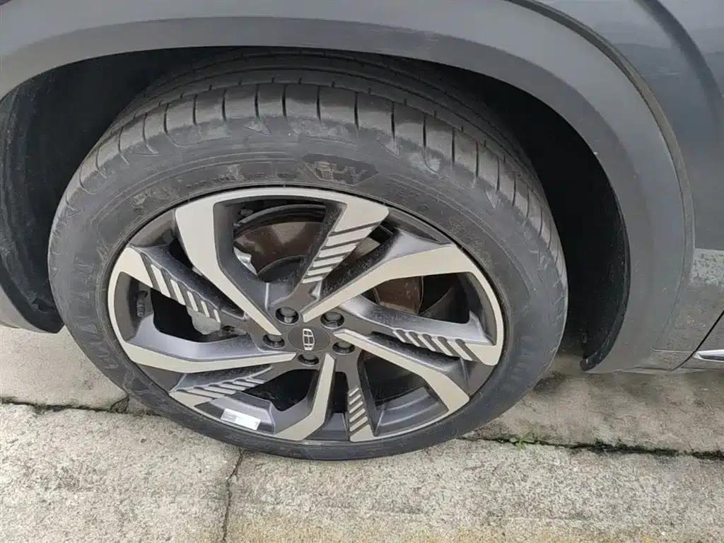 Geely Xingyue L 2024 2.0TD High-Power Automatic Two-Wheel Drive Sky Edition — миниатюра 23