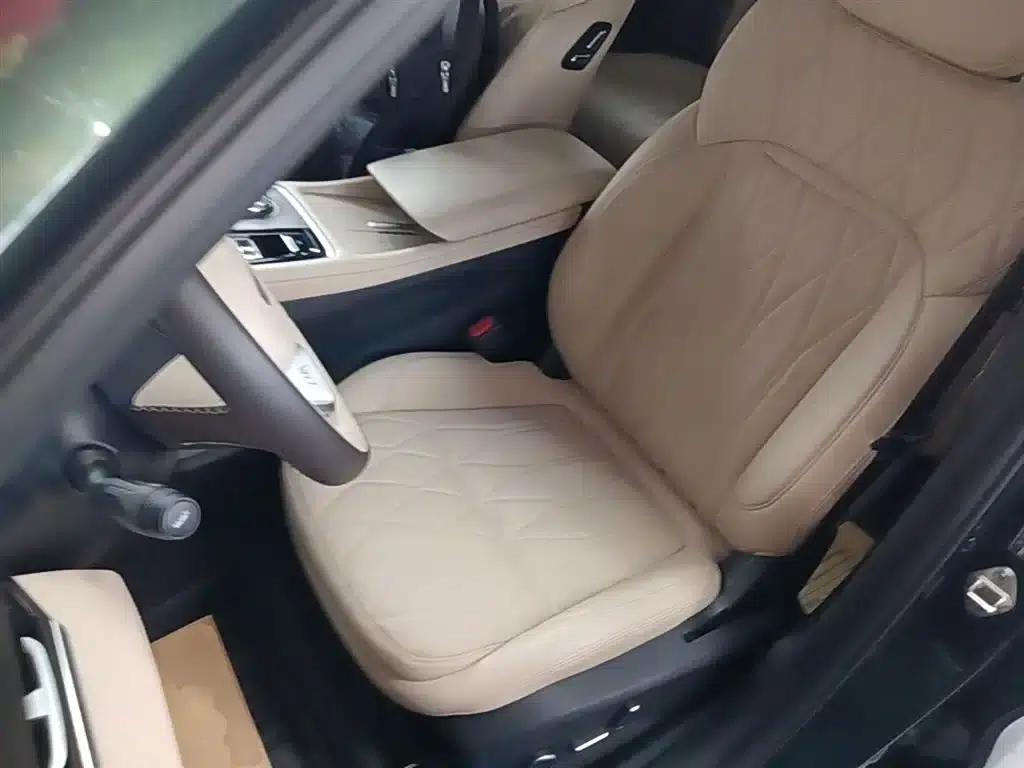 Geely Xingyue L 2025 Oriental Radiance 2.0TD Automatic 4WD Moon Gazing Edition — миниатюра 11