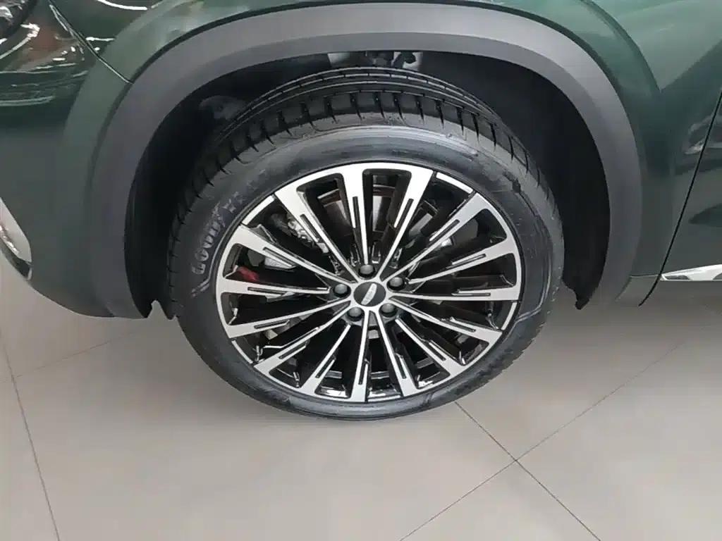 Geely Xingyue L 2025 Oriental Radiance 2.0TD Automatic 4WD Moon Gazing Edition — миниатюра 25