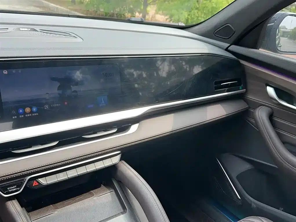 Geely Xingyue L 2025 2.0TD Automatic Xingyun Edition — миниатюра 2
