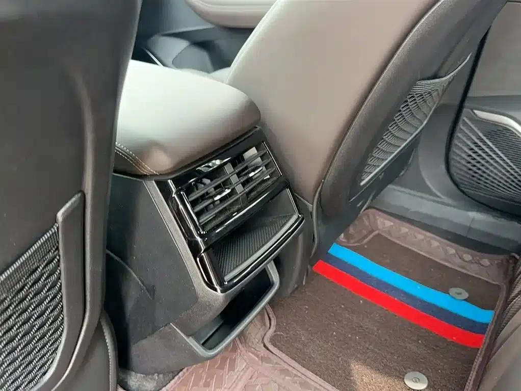 Geely Xingyue L 2025 2.0TD Automatic Xingyun Edition — миниатюра 18