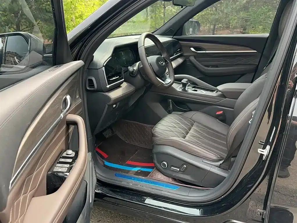 Geely Xingyue L 2025 2.0TD Automatic Xingyun Edition — миниатюра 19