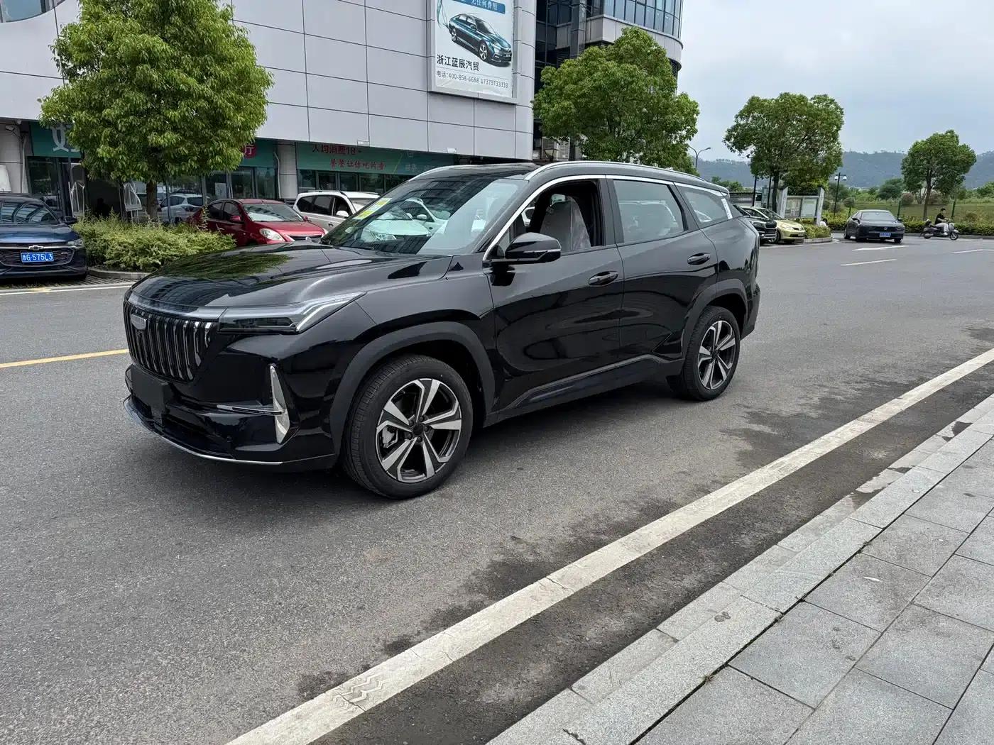 Geely Boyue L 2025 Fourth Generation 1.5TD DCT (Mountain and River) — миниатюра 1