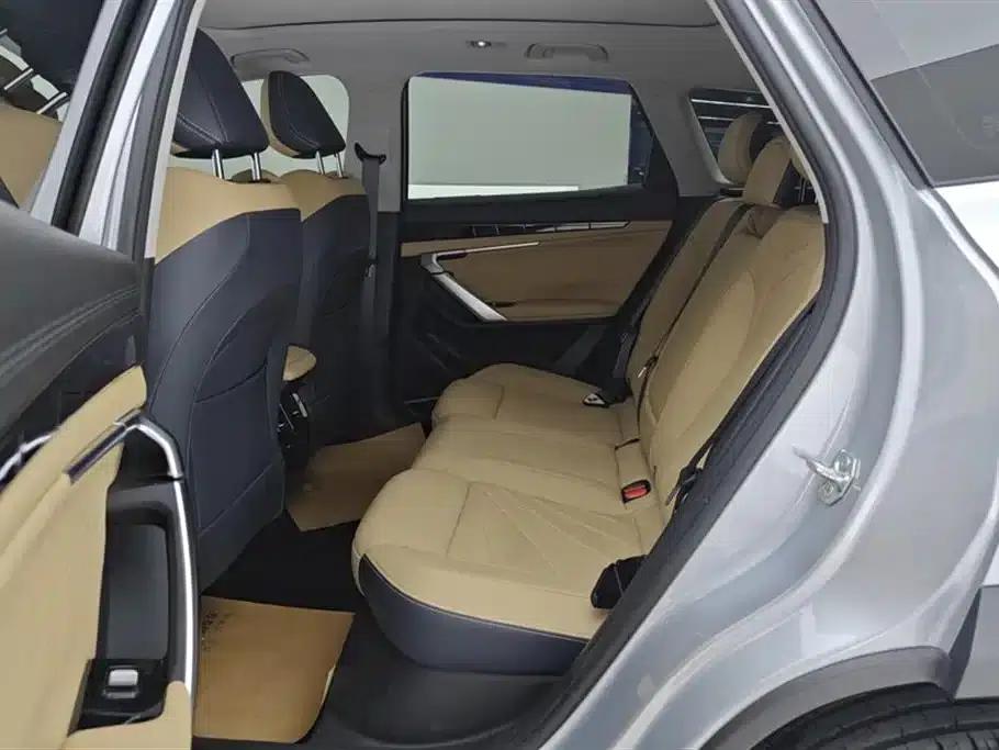 Geely Boyue L 2023 1.5TD DCT Premium Edition — миниатюра 11