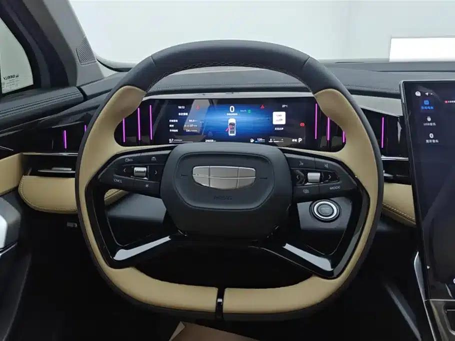 Geely Boyue L 2023 1.5TD DCT Premium Edition — миниатюра 15