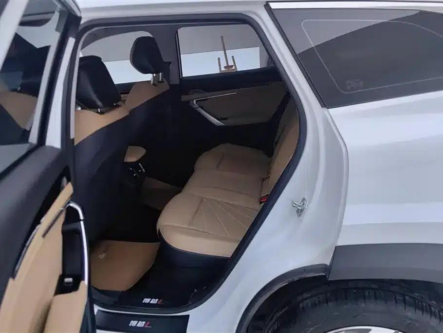 Geely Boyue L 2023 1.5TD DCT Premium Edition — миниатюра 11