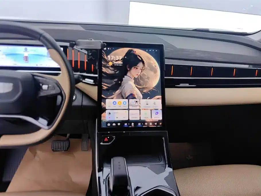 Geely Boyue L 2023 1.5TD DCT Premium Edition — миниатюра 13