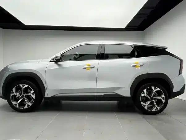 Geely Boyue L 2023 1.5TD DCT Premium Edition — миниатюра 7