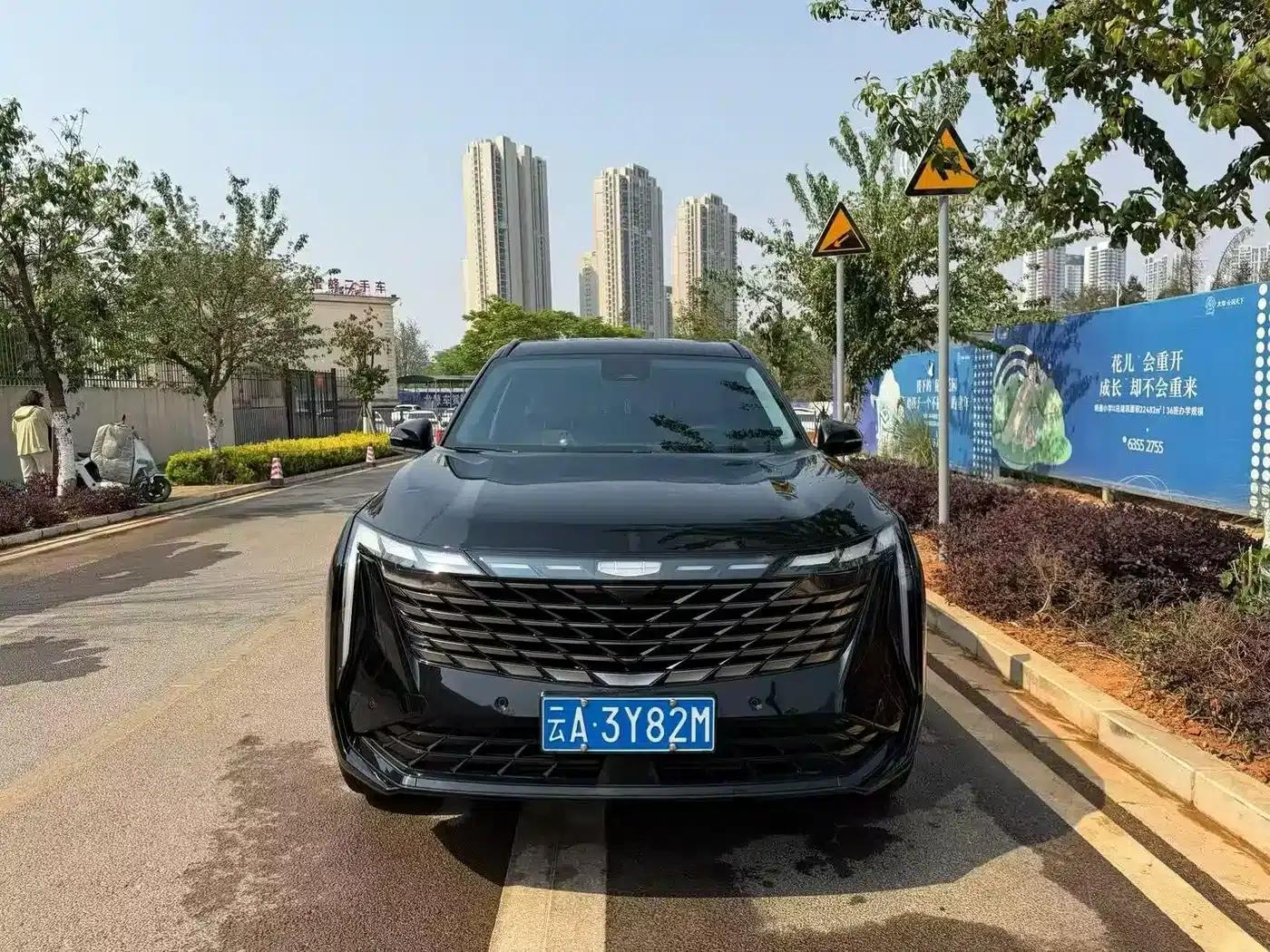 Geely Boyue L 2023 1.5TD DCT Luxury Edition — миниатюра 2