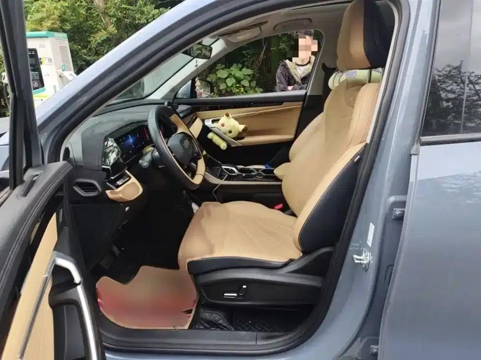 Geely Boyue L 2023 1.5TD DCT Premium Edition — миниатюра 12