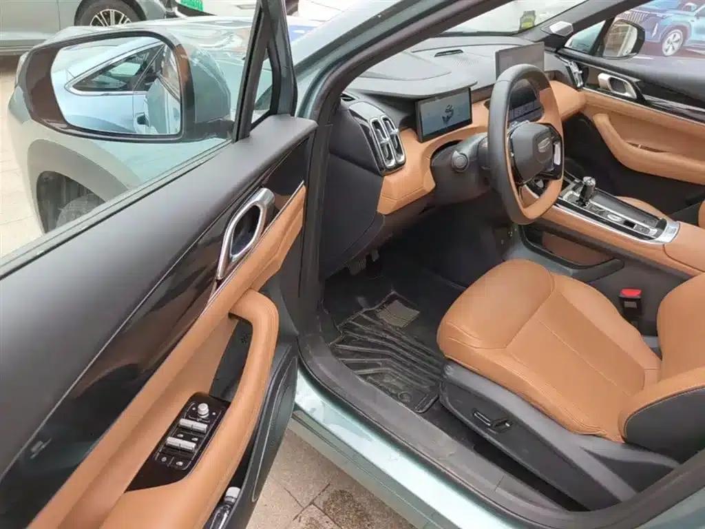 Geely Boyue L 2025, Fourth Generation, 2.0TD DCT - Passionate — миниатюра 16