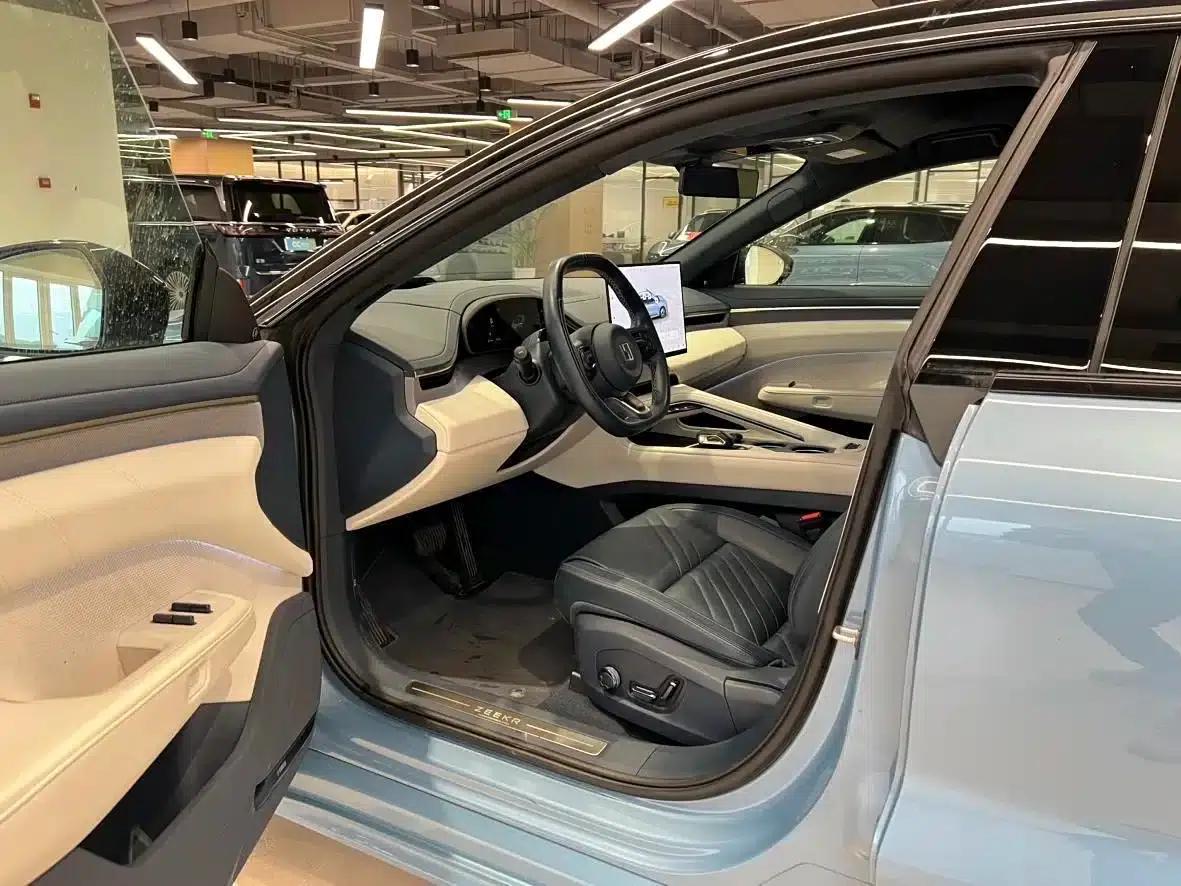 Extreme Krypton 001 2025 YOU Edition 100kWh Four-Wheel Drive — миниатюра 10