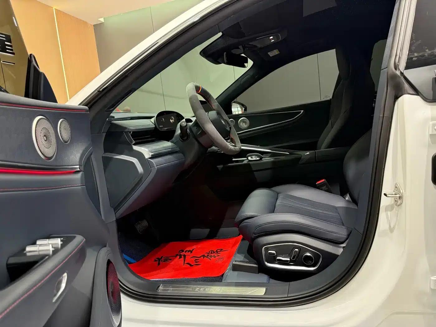 Extreme Krypton 001 2026 95-degree 4WD Max Edition — миниатюра 6