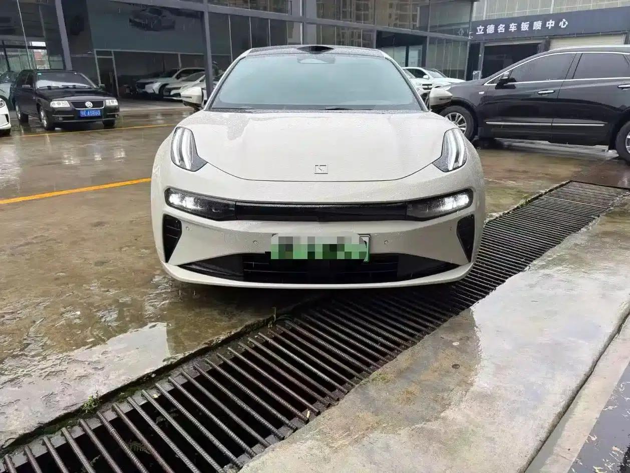 Extreme Krypton 001 2026 Model 103-degree AWD Ultra Edition — миниатюра 2