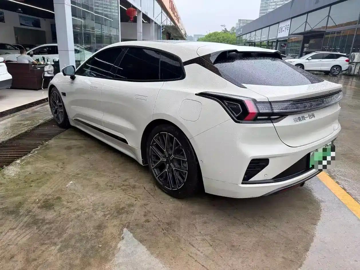 Extreme Krypton 001 2026 Model 103-degree AWD Ultra Edition — миниатюра 6