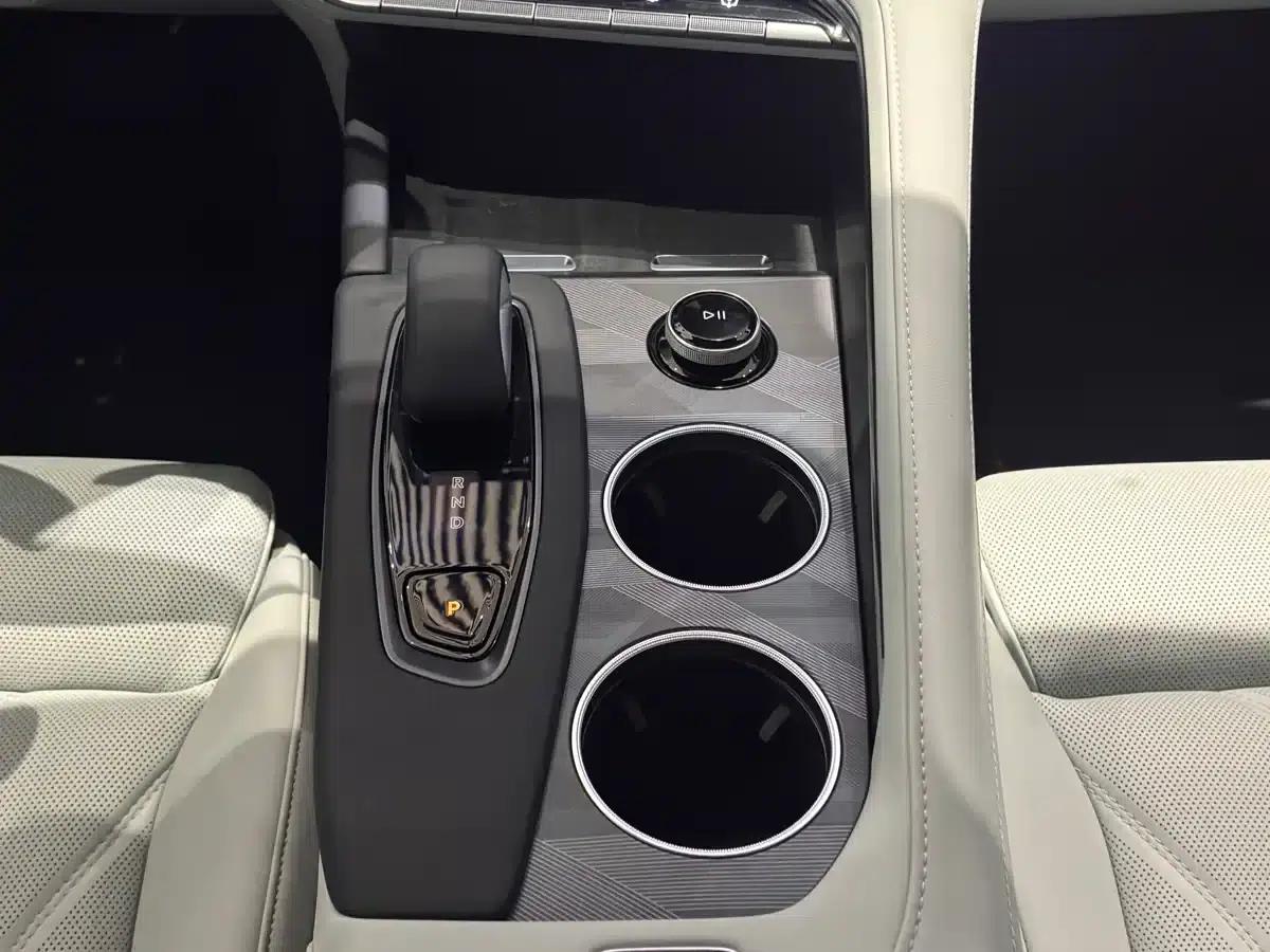 Extreme Krypton 001 2026 Model 103-degree AWD Ultra Edition — миниатюра 12