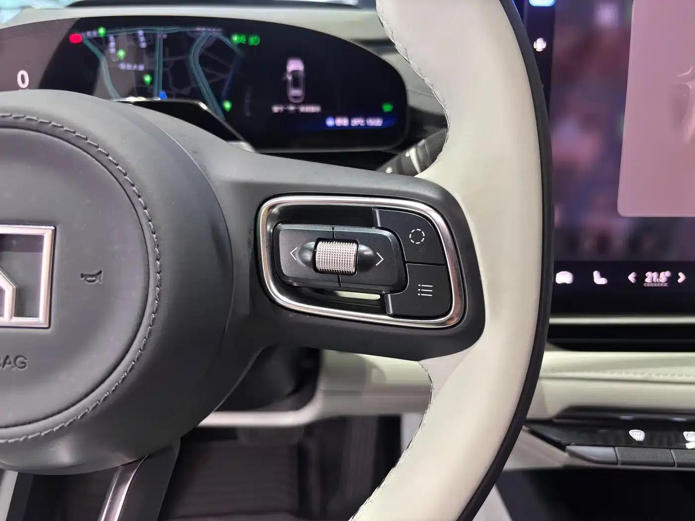 Extreme Krypton 001 2026 Model 103-degree AWD Ultra Edition — миниатюра 15