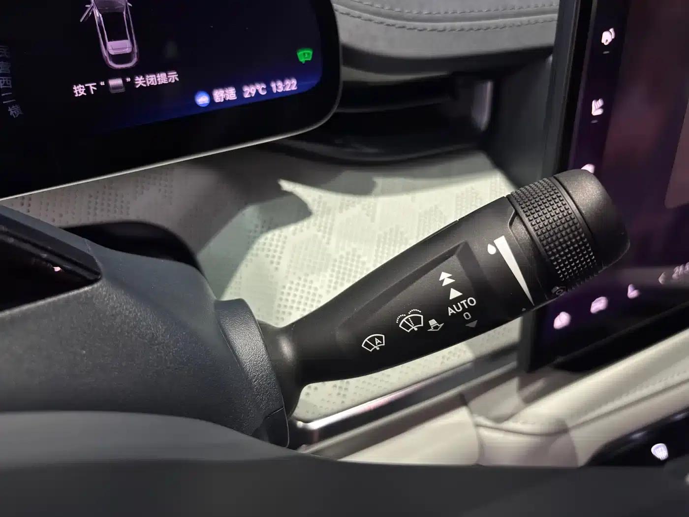 Extreme Krypton 001 2026 Model 103-degree AWD Ultra Edition — миниатюра 18